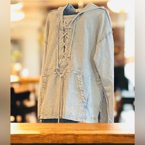 NWT BKE 100%  Cotton Hooded Pullover size M